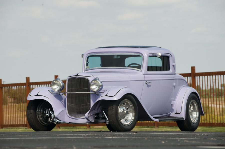  Ford 3-Window Coupe Custom 1932 года  (фото 1 из 11)